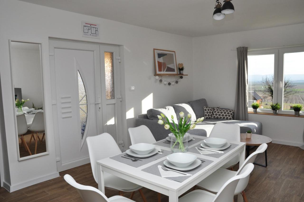 Kutjevo Holiday Home Vinovilla מראה חיצוני תמונה